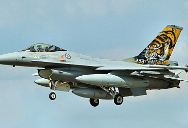 Unclear future of the F-16 in Ukraine. When will the fighters actually be deployed?