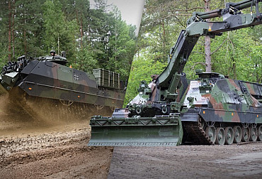Brothers in arms: Buffalo ARV3 recovery vehicle and Kodiak AEV3 engineering vehicle