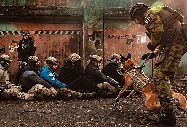 Crowd Riot Control, or how the Military Police manages crowds and riots