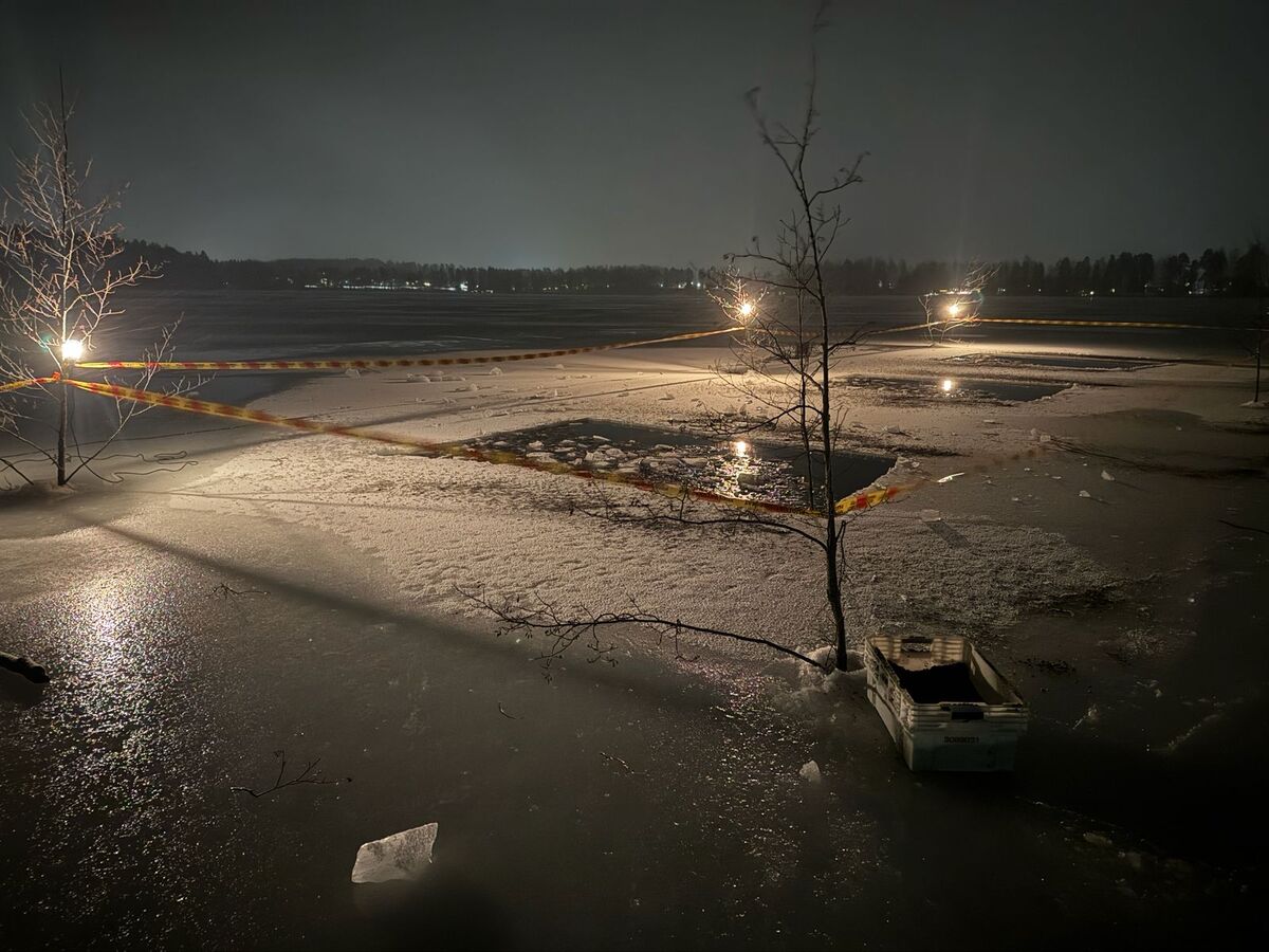 Foto: Zamrzlé jezero bylo pro vojáky velkou výzvou | kpt. Jan Heřmánek