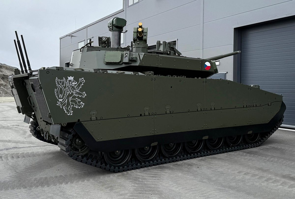 Foto: První vyrobené pásové BVP CV90 pro Armádu ČR | Michal Pivoňka / CZ DEFENCE