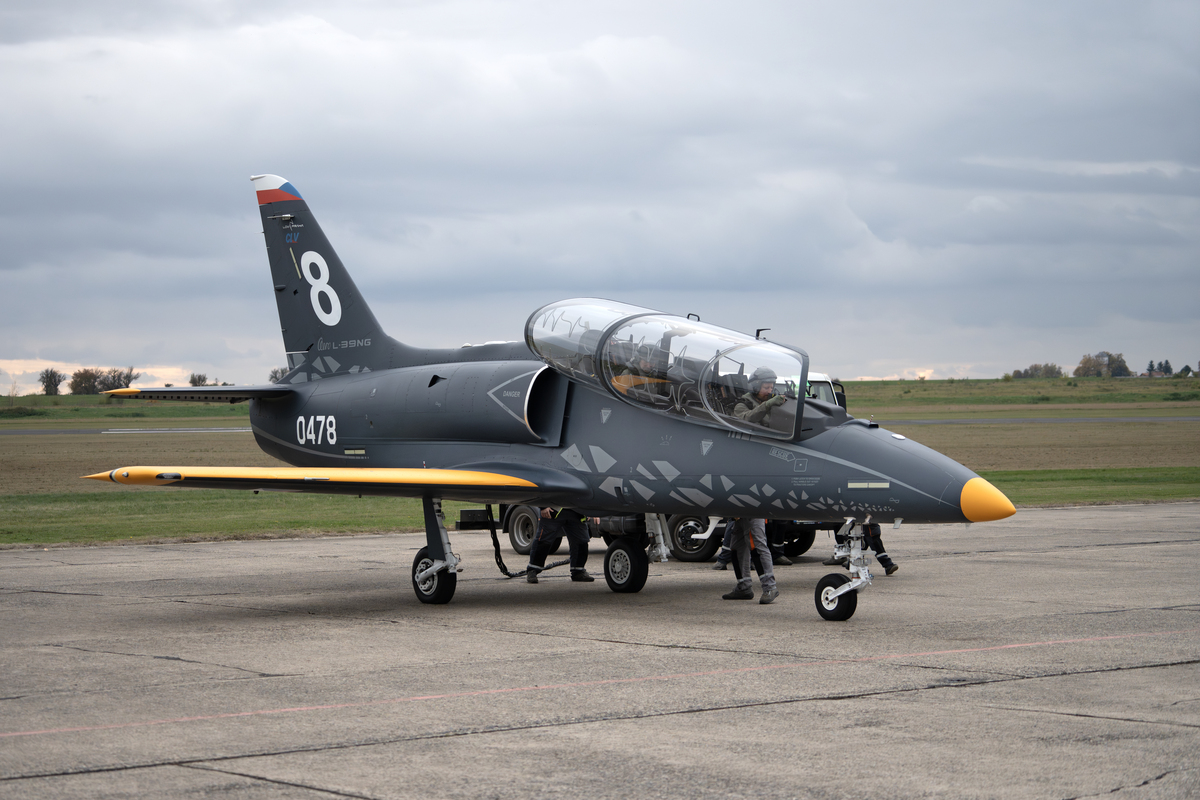 Od října 2024 probíhá přeškolovací výcvik pilotů CLV státního podniku LOM PRAHA na nové podzvukové proudové letouny L-39 Skyfox | Michal Pivoňka / CZ DEFENCE