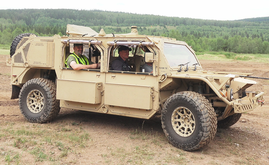 Foto: Ve vozidle Flyer 72 jsme měli možnost se svézt | Jan Juřica / CZ DEFENCE