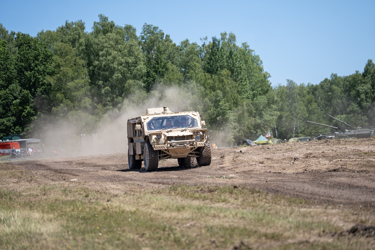 Foto: Flyer 72 Heavy Duty | Michal Pivoňka / CZ DEFENCE