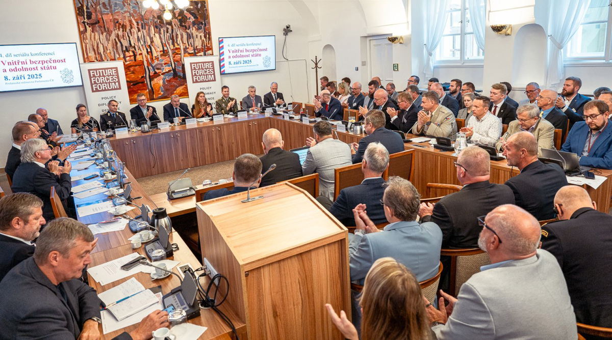 Foto: 8. září 2025 proběhl další díl konference Vnitřní bezpečnost a odolnost státu | Future Forces Forum